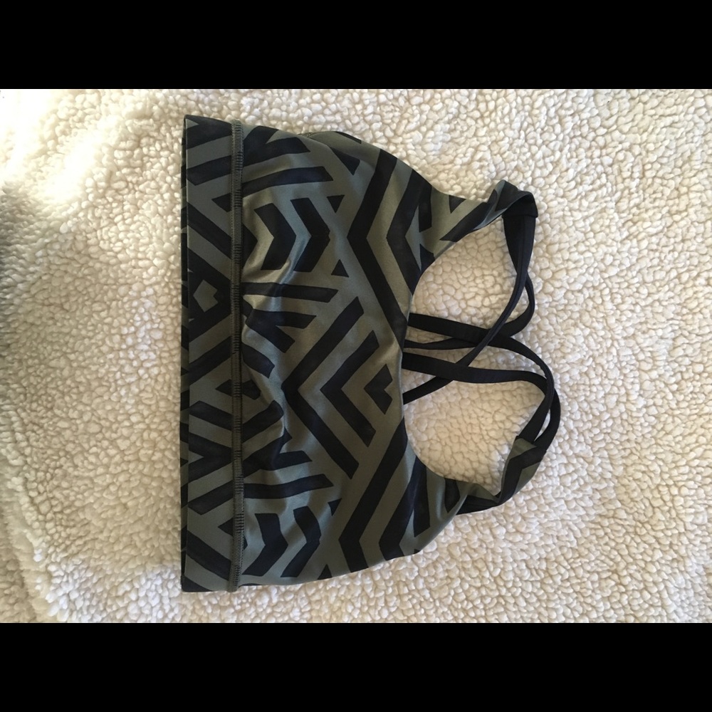Lulu Lemon Sports Bra